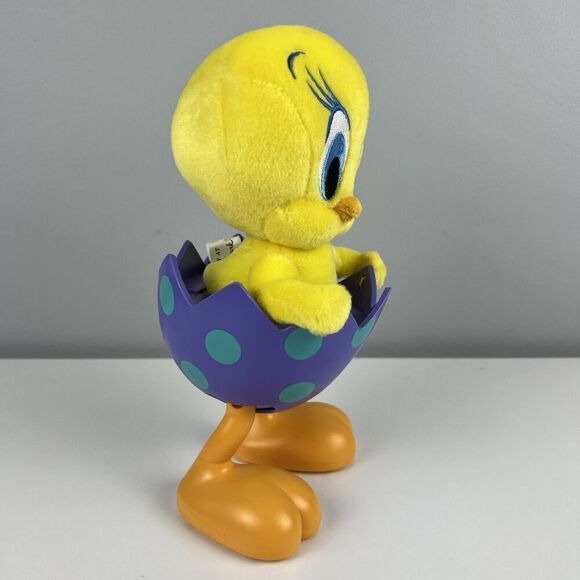 Hallmark Easter Tweety Bird Tip N Fall Sings and Walks Easter Song 10" tall - Picture 2 of 6